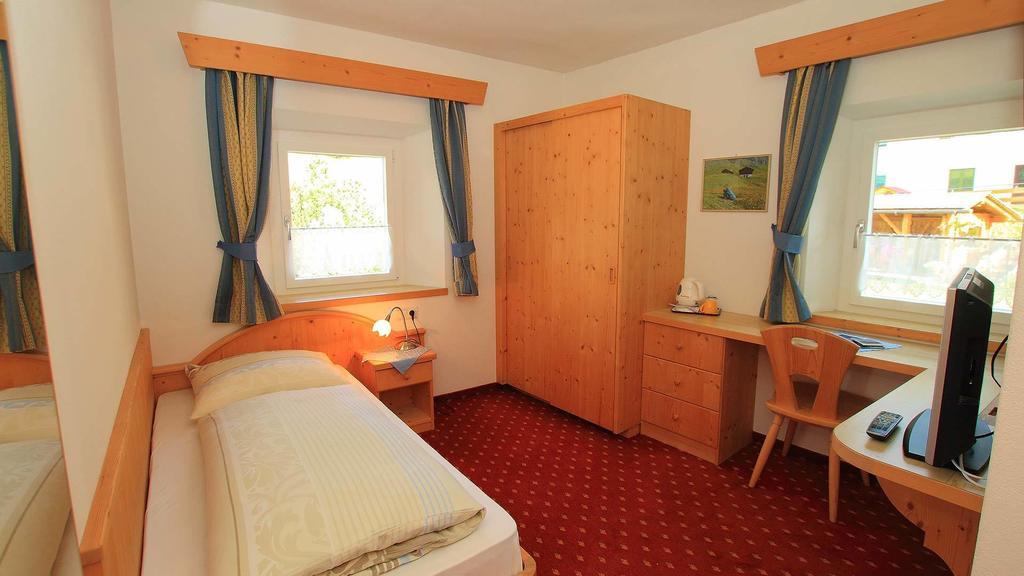 Bed And Breakfast Iman Santa Cristina Val Gardena Bilik gambar