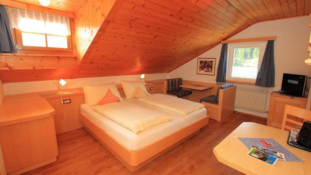 Bed And Breakfast Iman Santa Cristina Val Gardena Bilik gambar